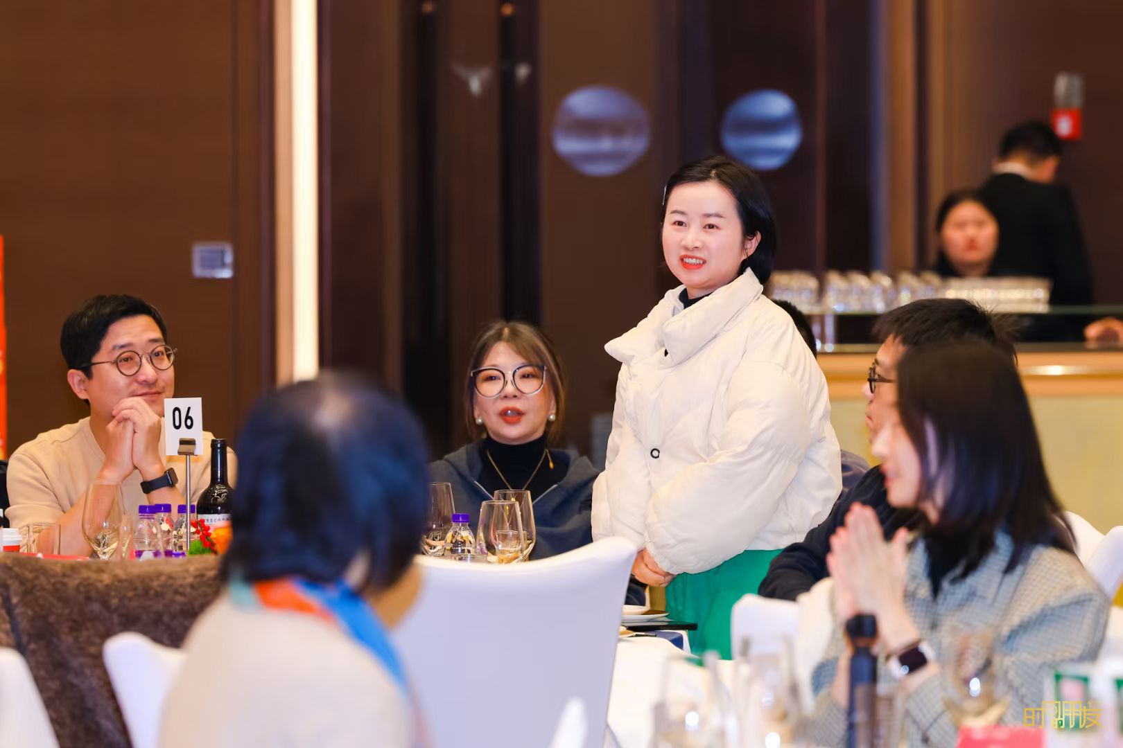 受邀参加2025年罗振宇老师跨年演讲和嘉宾晚宴 - 得到老师团迎新